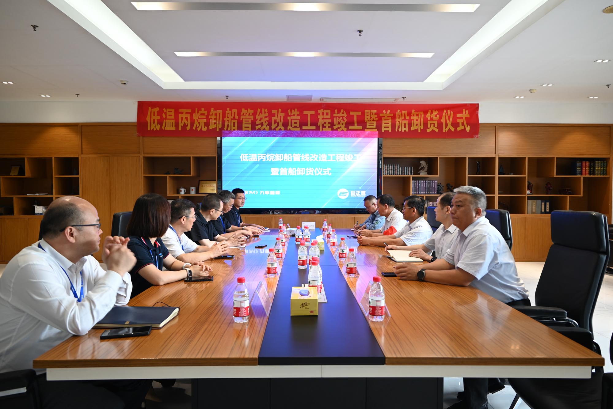 DSC_0432.JPG DSC_0432.JPG