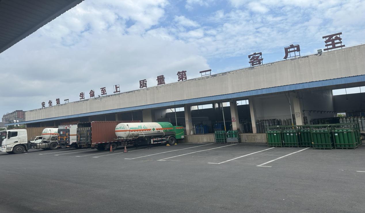 图片2.jpg 图片2.jpg